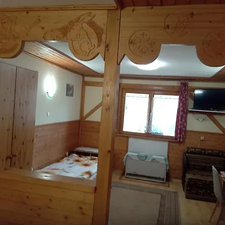 Negy Evszak Vendeghaz * Lukácsháza
