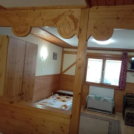 Negy Evszak Vendeghaz Appartement