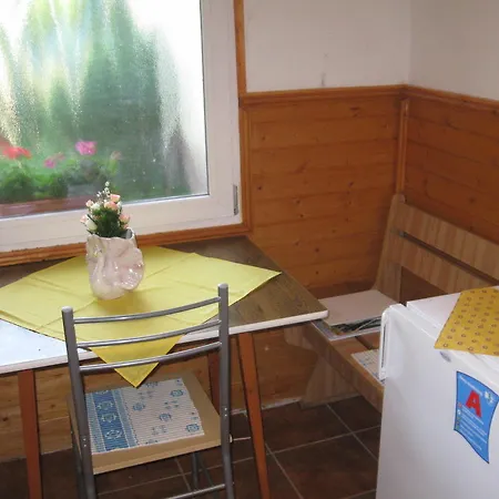 Negy Evszak Vendeghaz