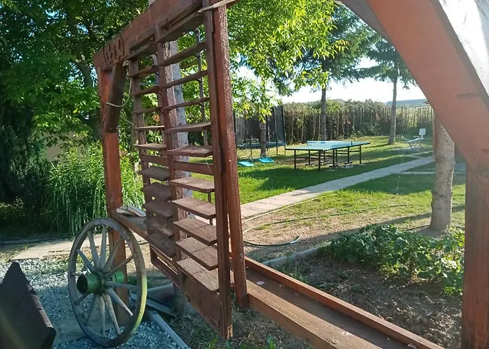 Negy Evszak Videki Nature Friendly Apartman
